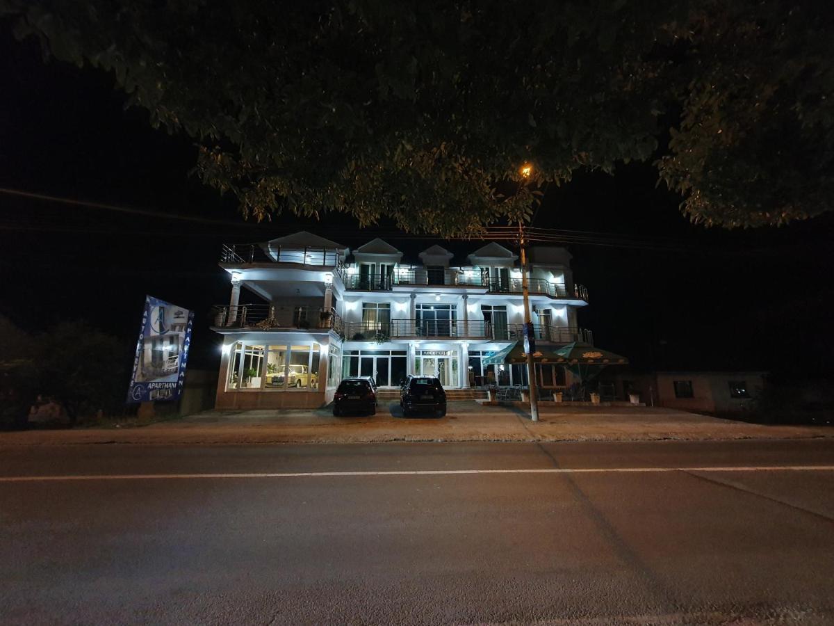 A Klub Apartmani Mrcajevci Экстерьер фото