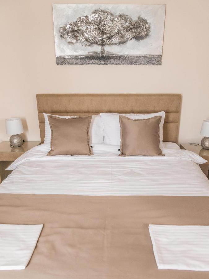 A Klub Apartmani Mrcajevci Экстерьер фото